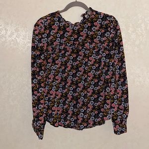 LAST CHANCE Loft Size M floral blouse